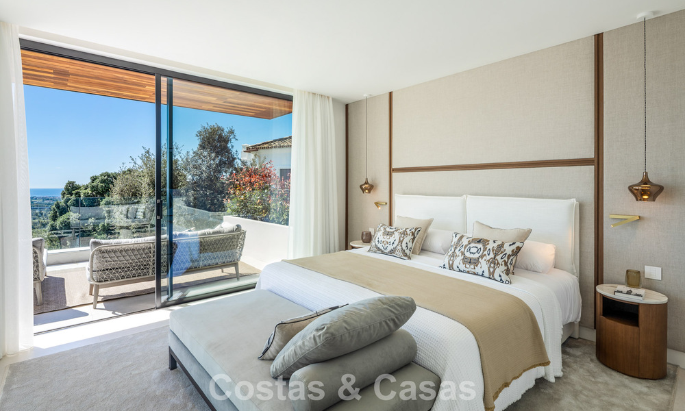 Gesofisticeerde, nieuwe luxevilla met panoramisch zeezicht te koop in een gated community van La Quinta, Marbella - Benahavis 800531