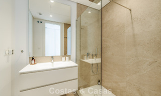 Prestigieus 3-slaapkamer appartement te koop met formidabel uitzicht op zee, golf en bergen in La Quinta, Marbella - Benahavis 778732 