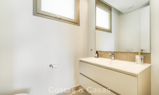 Prestigieus 3-slaapkamer appartement te koop met formidabel uitzicht op zee, golf en bergen in La Quinta, Marbella - Benahavis 778733 