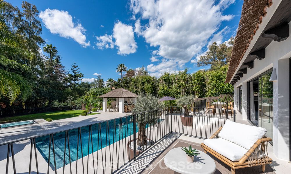 Instapklare, hedendaags gerenoveerde luxevilla te koop in het hart van Nueva Andalucia’s golfvallei, Marbella 778821