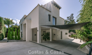 Instapklare, hedendaags gerenoveerde luxevilla te koop in het hart van Nueva Andalucia’s golfvallei, Marbella 778829 
