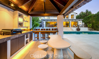 Instapklare, hedendaags gerenoveerde luxevilla te koop in het hart van Nueva Andalucia’s golfvallei, Marbella 796773 