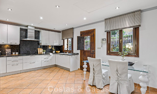 Luxueuze villa met unieke architectuur te koop omgeven door golfbanen in Benahavis - Marbella 778887 