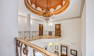 Luxueuze villa met unieke architectuur te koop omgeven door golfbanen in Benahavis - Marbella 778888 