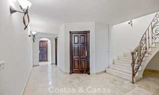 Luxueuze villa met unieke architectuur te koop omgeven door golfbanen in Benahavis - Marbella 778896 