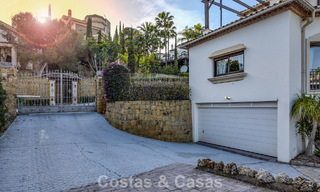 Luxueuze villa met unieke architectuur te koop omgeven door golfbanen in Benahavis - Marbella 778906 