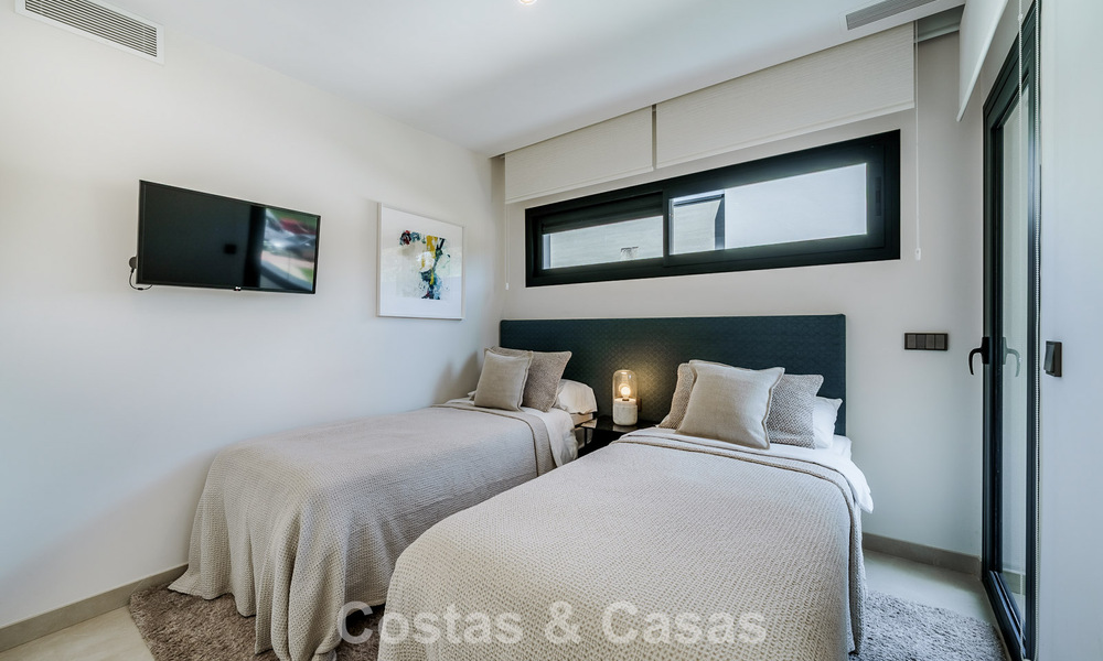 Instapklare luxe woning te koop op loopafstand van het strand en Puerto Banus, Marbella 779246