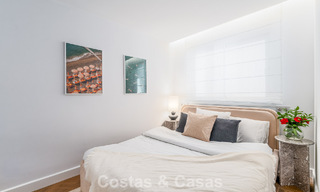 Eersteklas gerenoveerd strandappartement met zeezicht te koop op de Golden Mile van Marbella 779040 