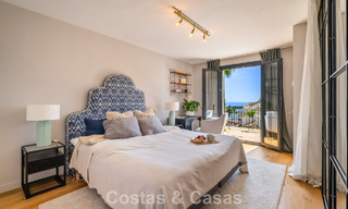 Prachtig gerenoveerd herenhuis in een tijdloze Andalusische stijl met zeezicht te koop gelegen op de Golden Mile van Marbella 778973 