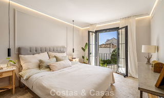 Prachtig gerenoveerd herenhuis in een tijdloze Andalusische stijl met zeezicht te koop gelegen op de Golden Mile van Marbella 778986 