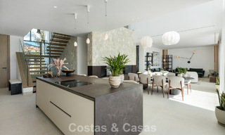 Gloednieuwe modernistische luxevilla te koop in de exclusieve gated woonwijk van La Quinta, Marbella - Benahavis 779021 