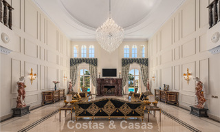 Opmerkelijk, presidentiëel paleis te koop, in de vooraanstaande, gated gemeenschap van Sierra Blanca in Marbella 779324 