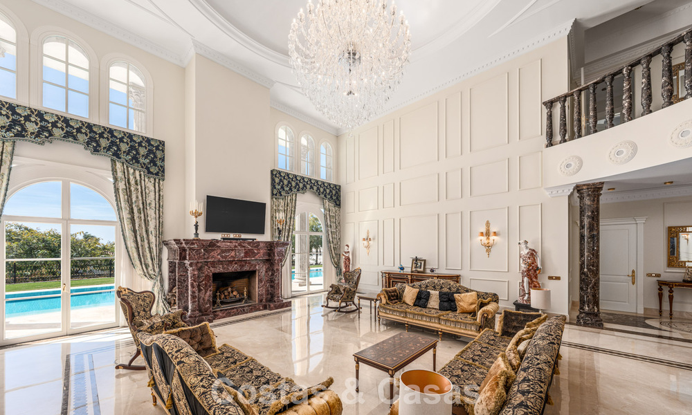 Opmerkelijk, presidentiëel paleis te koop, in de vooraanstaande, gated gemeenschap van Sierra Blanca in Marbella 779325