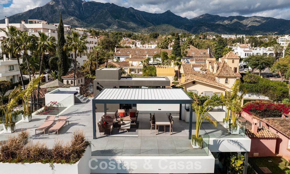 Instapklare, geavanceerde luxevilla te koop op een steenworp van het strand op Marbella’s begeerde Golden Mile 779402