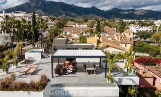 Instapklare, geavanceerde luxevilla te koop op een steenworp van het strand op Marbella’s begeerde Golden Mile 779402 