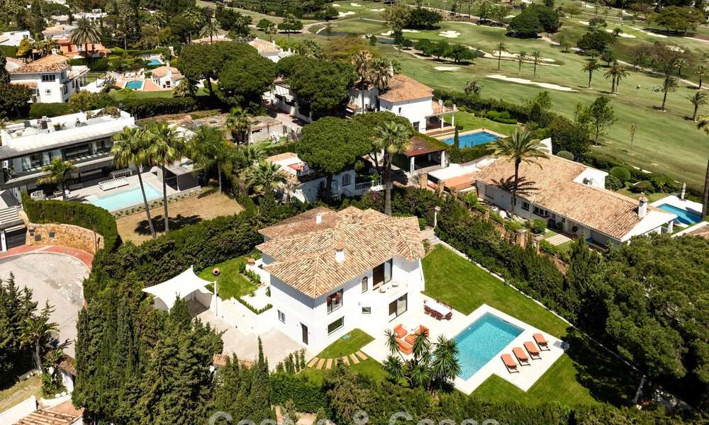 Instapklare luxevilla met moderne, Andalusische architectuur te koop gelegen in het hart van Nueva Andalucia, Marbella 779488