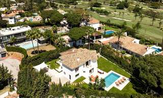 Instapklare luxevilla met moderne, Andalusische architectuur te koop gelegen in het hart van Nueva Andalucia, Marbella 779488 