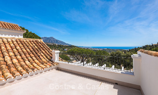 Prestigieus gerenoveerde villa te koop in de geprefereerde, gated urbanisatie van El Madroñal in Marbella - Benahavis 779545 