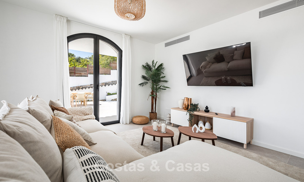 Prestigieus gerenoveerde villa te koop in de geprefereerde, gated urbanisatie van El Madroñal in Marbella - Benahavis 779554