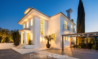 Mediterrane droomvilla met tijdloze grandeur te koop in het hart van Nueva Andalucia, Marbella 779711 