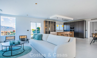 Ruime villa met een moderne, mediterrane bouwstijl te koop ten oosten van Marbella centrum 779856 