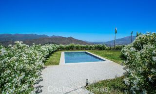 Ruime villa met een moderne, mediterrane bouwstijl te koop ten oosten van Marbella centrum 779861 