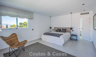Ruime villa met een moderne, mediterrane bouwstijl te koop ten oosten van Marbella centrum 779865 