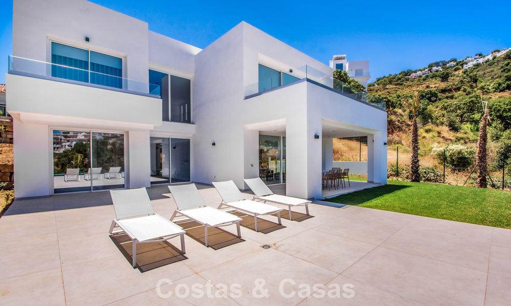 Moderne en instapklare nieuwbouwvilla te koop ten oosten van Marbella centrum 779715