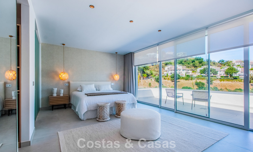 Moderne en instapklare nieuwbouwvilla te koop ten oosten van Marbella centrum 779721