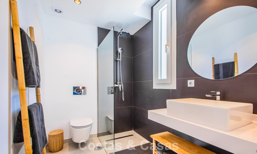 Moderne en instapklare nieuwbouwvilla te koop ten oosten van Marbella centrum 779728