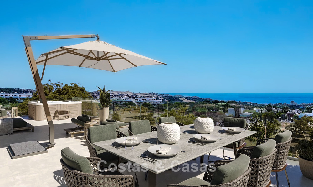 Exclusieve luxevilla te koop in een golfomgeving nabij Estepona centrum 779826