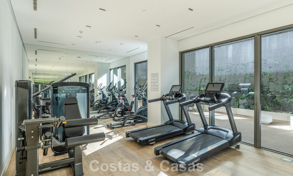 Exclusief, modern appartement met panoramisch zeezicht te koop, direct a/d strandpromenade in Malaga stad 779911
