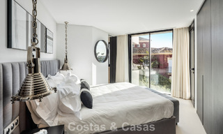Avant-garde desginervilla met panoramisch zeezicht te koop in een gated community in Benahavis - Marbella 779977 