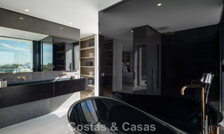 Avant-garde desginervilla met panoramisch zeezicht te koop in een gated community in Benahavis - Marbella 779981 