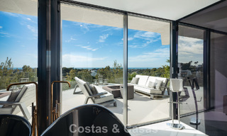 Avant-garde desginervilla met panoramisch zeezicht te koop in een gated community in Benahavis - Marbella 779984 
