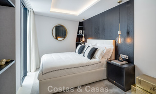 Avant-garde desginervilla met panoramisch zeezicht te koop in een gated community in Benahavis - Marbella 779990 