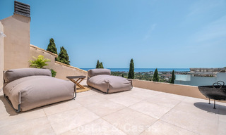 Instapklare luxevilla met Ibiziaanse bouwstijl te koop in een zeer gewilde urbanisatie van Benahavis - Marbella 780025 