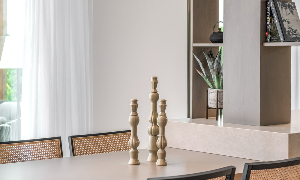Instapklare luxevilla met Ibiziaanse bouwstijl te koop in een zeer gewilde urbanisatie van Benahavis - Marbella 780061