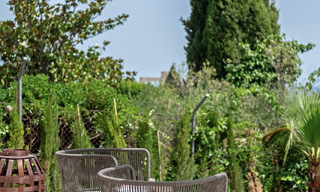 Instapklare luxevilla met Ibiziaanse bouwstijl te koop in een zeer gewilde urbanisatie van Benahavis - Marbella 780064 