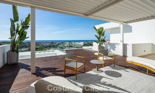 High-end luxevilla met panoramische vergezichten te koop in een golfresort op de Golden Mile in Benahavis - Marbella 780120 
