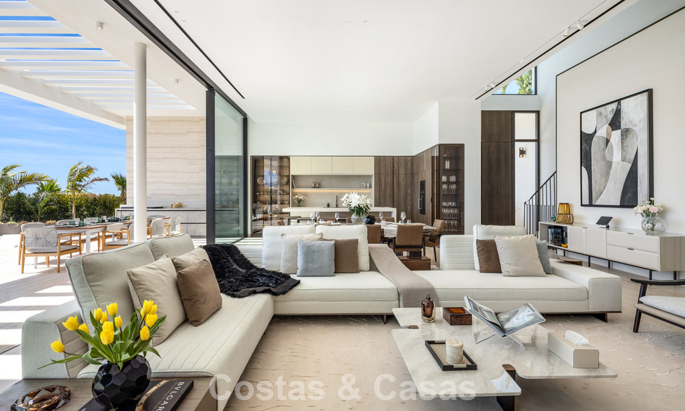 High-end luxevilla met panoramische vergezichten te koop in een golfresort op de Golden Mile in Benahavis - Marbella 780131