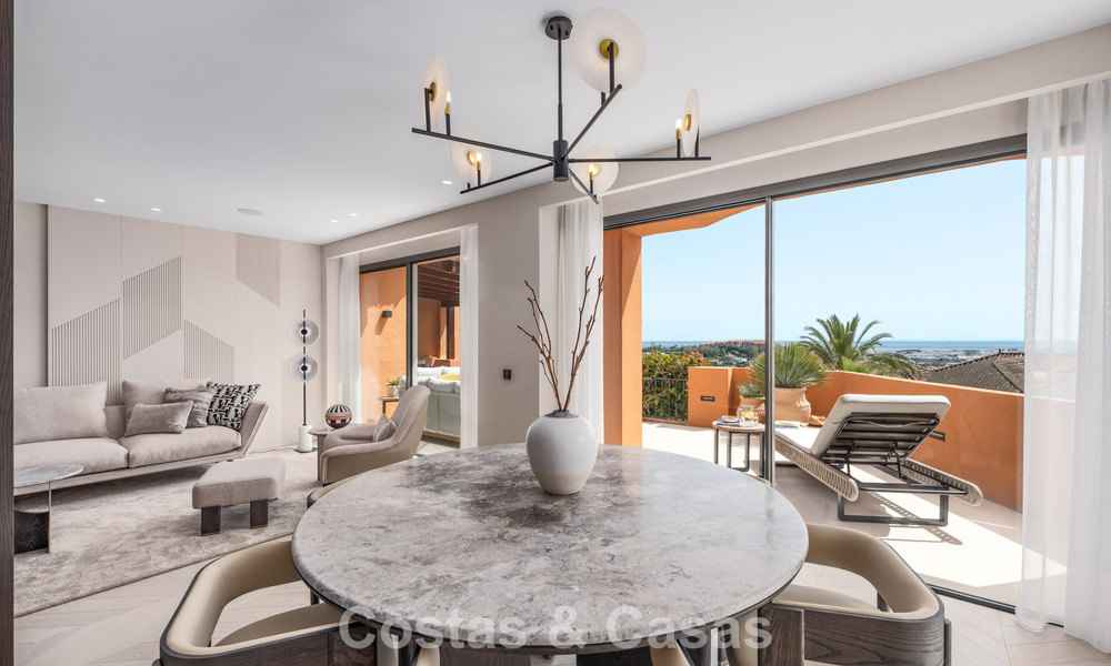 Eersteklas appartement met panoramisch zeezicht te koop in Nueva Andalucia’s golfvallei, Marbella 780288