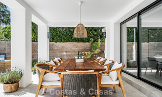 Ruime familievilla met een hedendaagse, Andalusiche charme te koop in Nueva Andalucia’s golfvallei, Marbella 780442 