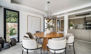 Ruime familievilla met een hedendaagse, Andalusiche charme te koop in Nueva Andalucia’s golfvallei, Marbella 780452 