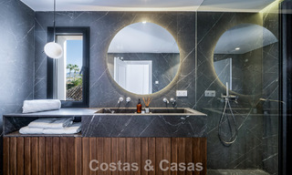 Ruime familievilla met een hedendaagse, Andalusiche charme te koop in Nueva Andalucia’s golfvallei, Marbella 780464 