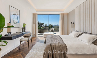 Gloednieuwe, mediterrane luxevilla te koop, dicht bij voorzieningen aan de oostkant van Marbella 780519 