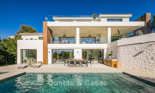 Gloednieuwe, mediterrane luxevilla te koop, dicht bij voorzieningen aan de oostkant van Marbella 780522 