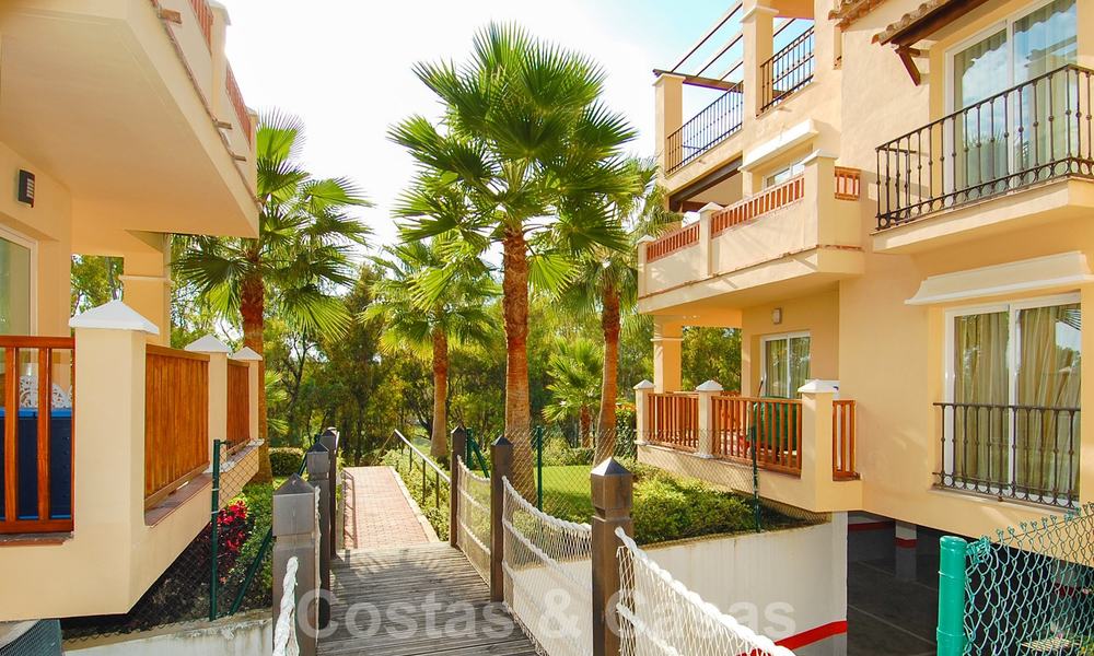 Luxe eerstelijn golf appartementen te koop, Marbella - Estepona 24305