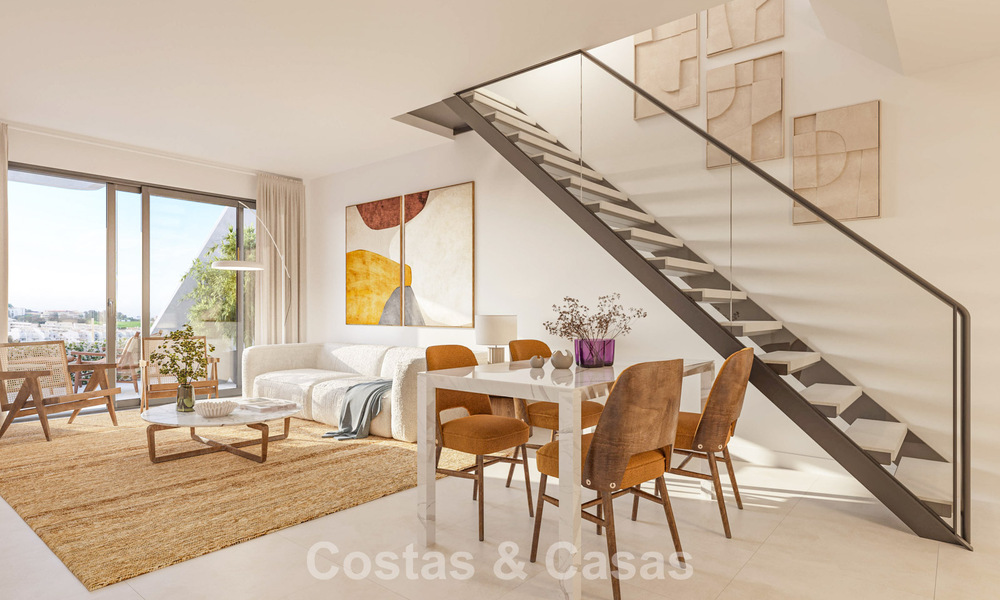 Off-plan, eerstelijnsgolf appartementen met zeezicht te koop in een luxe resort in Mijas, Costa del Sol 780599