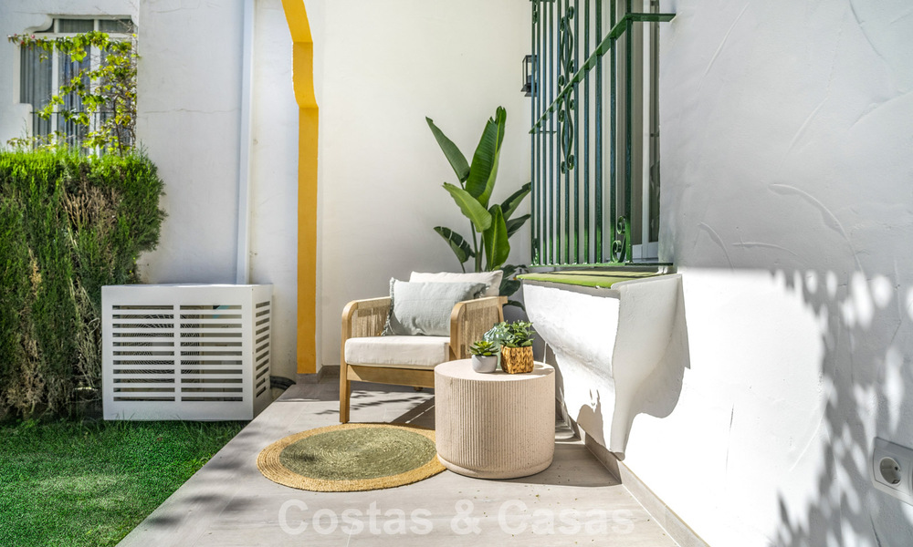 Gerenoveerd 3-slaapkamer tuinappartement op loopafstand van Puerto Banus in Nueva Andalucia, Marbella 780667